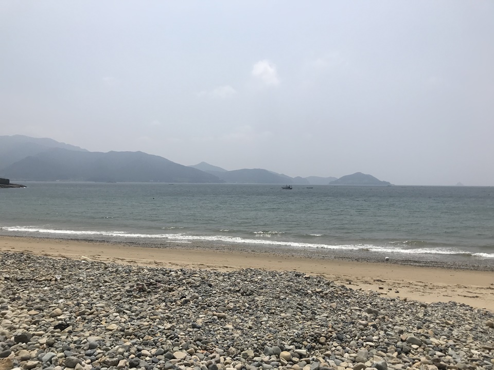 남해 두곡해수욕장