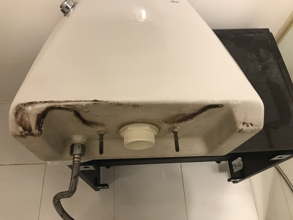 화장품 변기 부속품 셀프 교체기