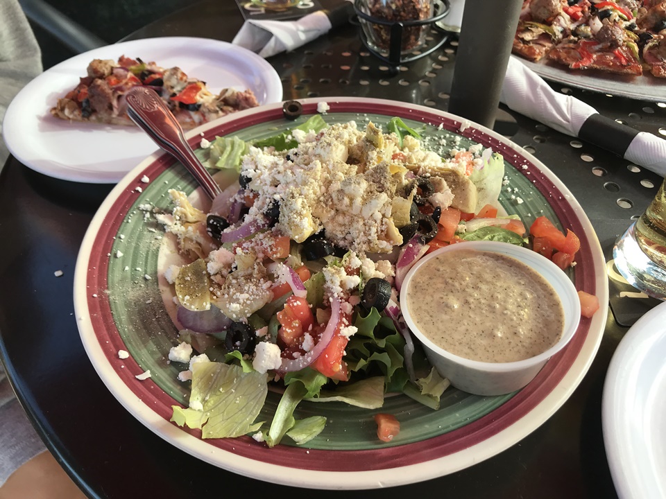  빌리 큐스 피자(Billy Q's Pizza), 판데저트, 캘리포니아, Palm Desert, CA