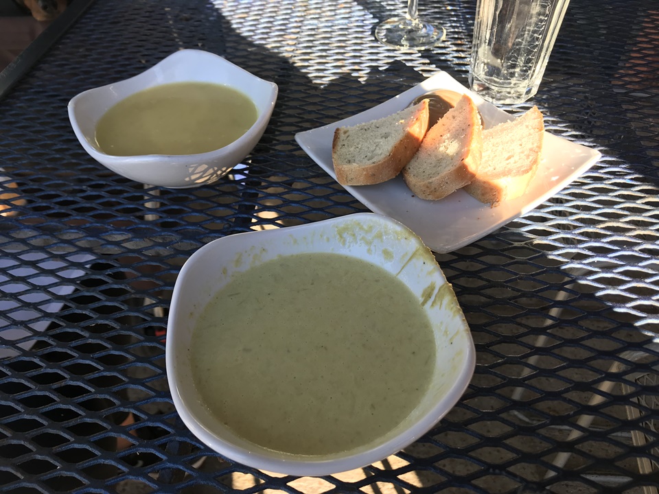  Rocking V Cafe 식당,  Honey's Marketplace 그리고 휴식, 커냅 (KANAB) , 유타(UTAH)