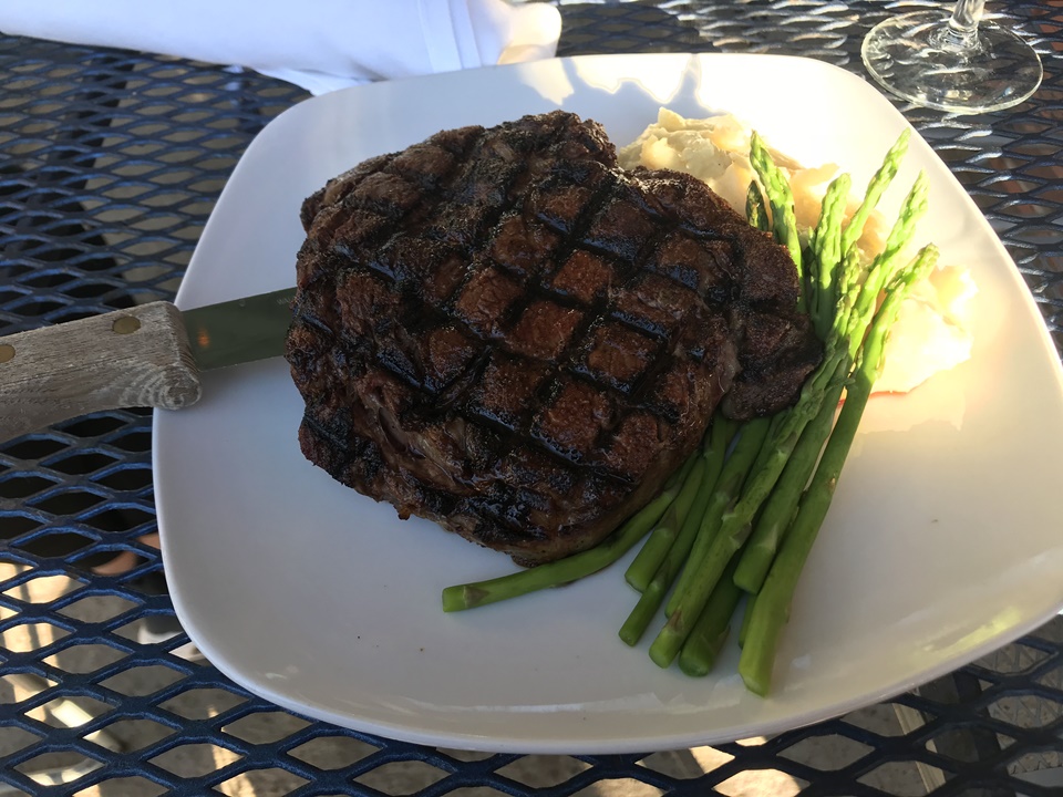 Rocking V Cafe 식당,  Honey's Marketplace 그리고 휴식, 커냅 (KANAB) , 유타(UTAH)