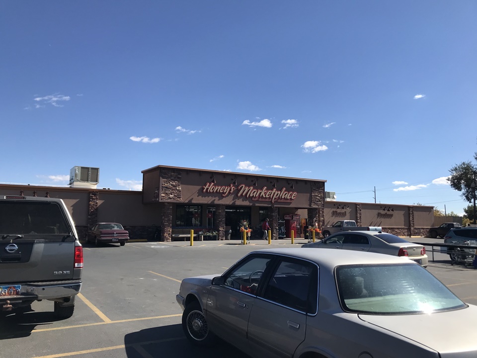  Rocking V Cafe 식당,  Honey's Marketplace 그리고 휴식, 커냅 (KANAB) , 유타(UTAH)
