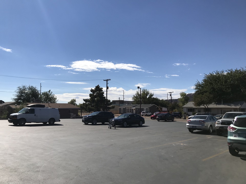  Rocking V Cafe 식당,  Honey's Marketplace 그리고 휴식, 커냅 (KANAB) , 유타(UTAH)