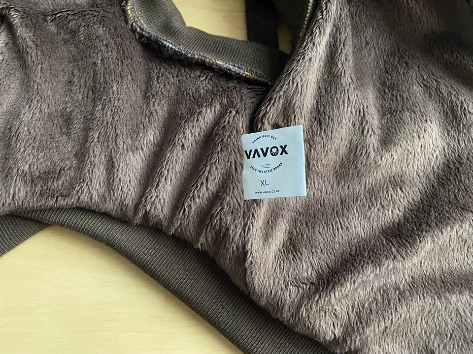 강아지패딩 입고 벗기 쉬운 하네스 일체형 바복스 만능패딩