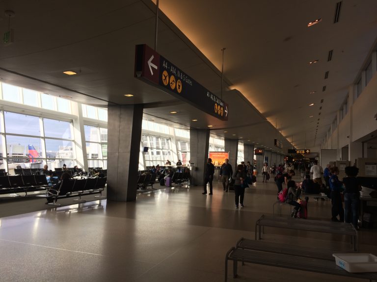 시애틀 공항 입국심사