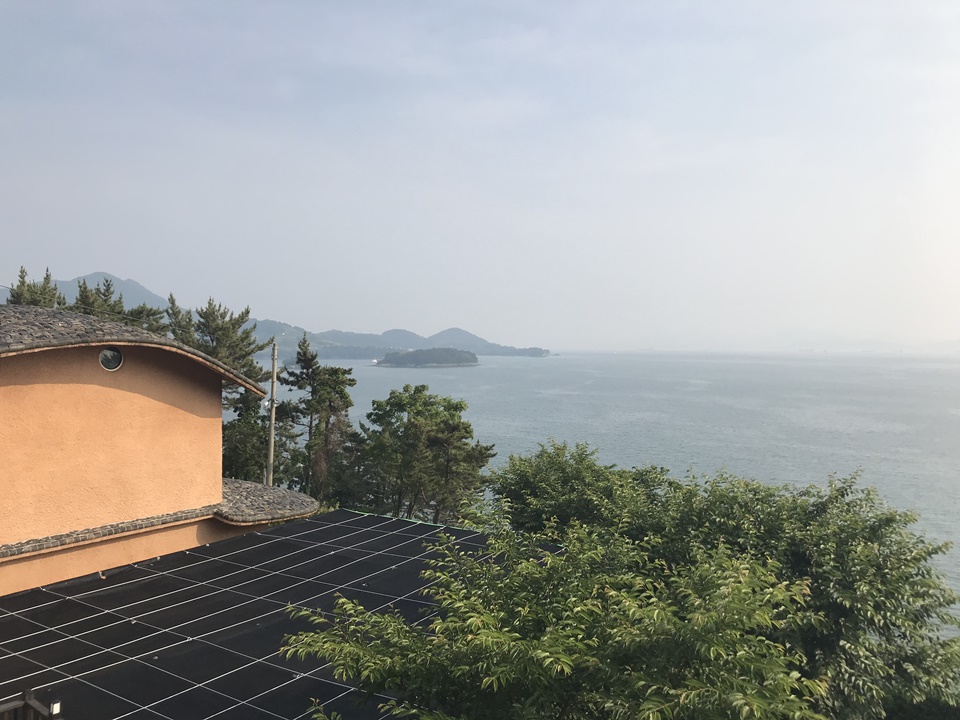 남해 애견동반 펜션 스머프빌리지