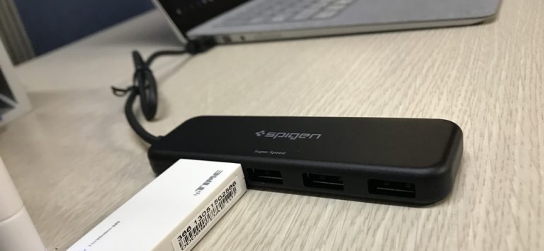 슈피겐 에센셜 4포트 USB 3.1 허브 F101 사용기