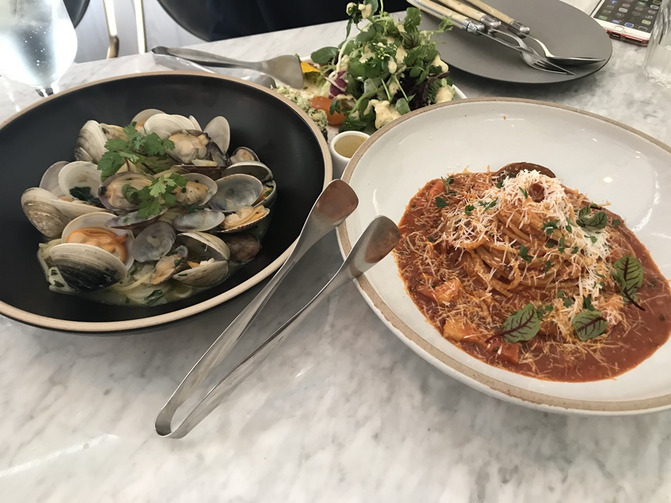 합정 애견동반 식당 - 메세나폴리스내에 위치한 르팔러(le parlour)