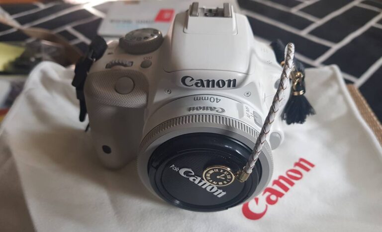 캐논 EOD 100D DSLR 카메라 컷수 확인하는 방법