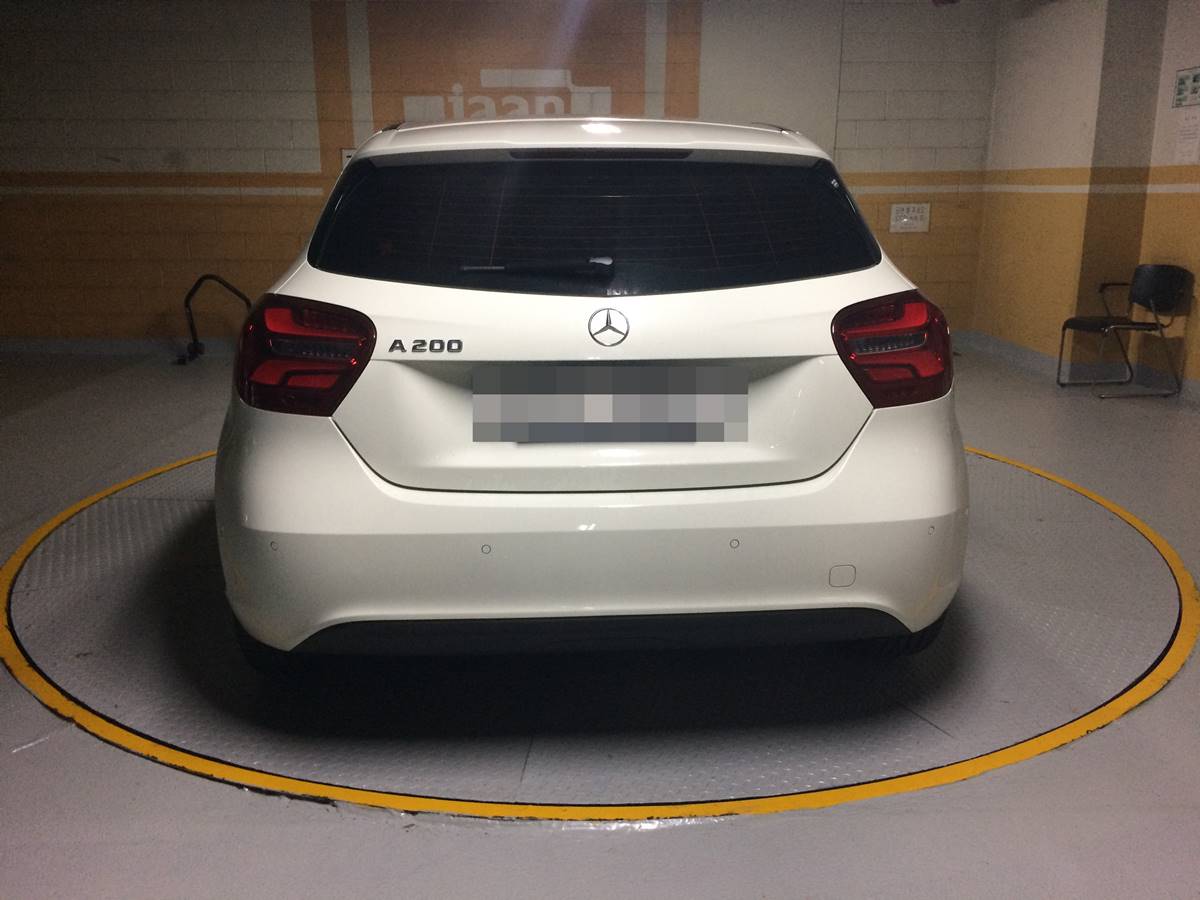 벤츠 A200 2016 W176 주행기