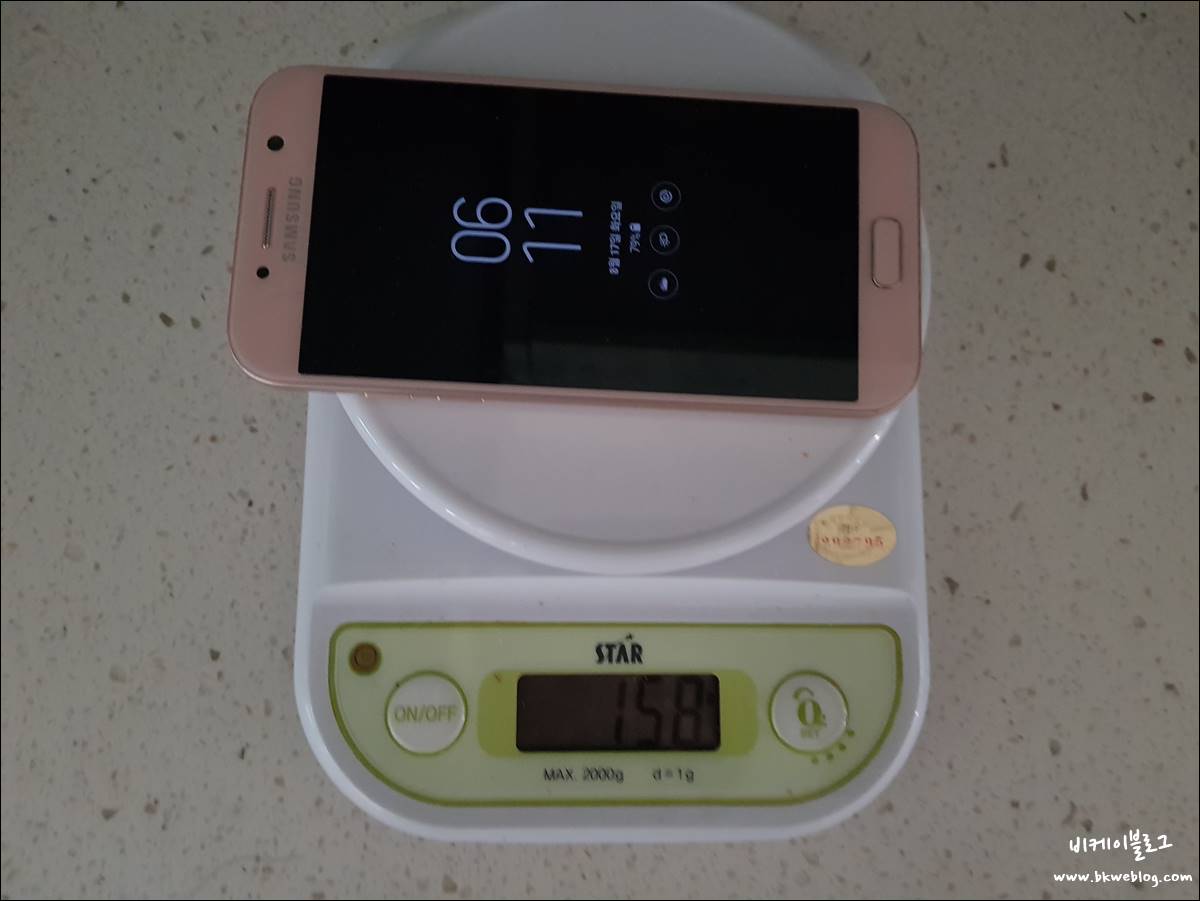 갤럭시 A5 2017 뒤늦은 후기
