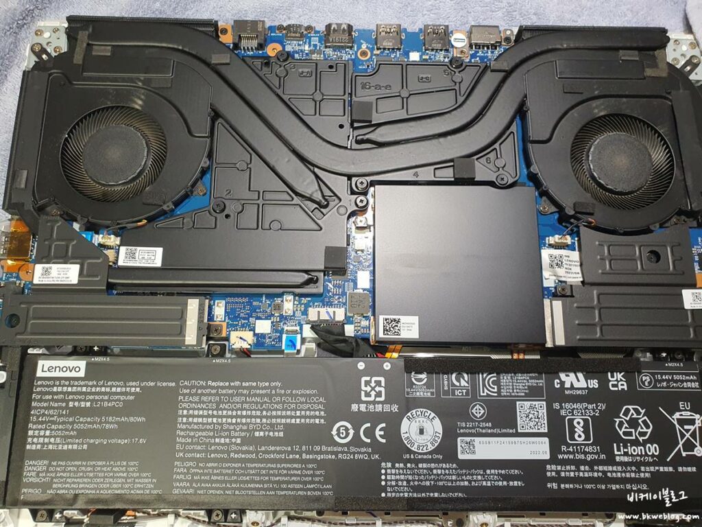 레노버 리전 5 프로 16ARH R7 3060 하판 분해 - SSD 추가