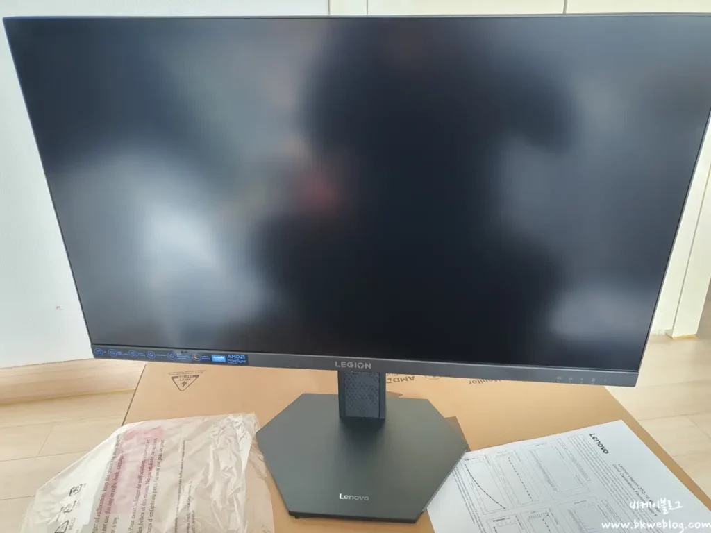 레노버 27Q-10 모니터 구입 및 사용 후기